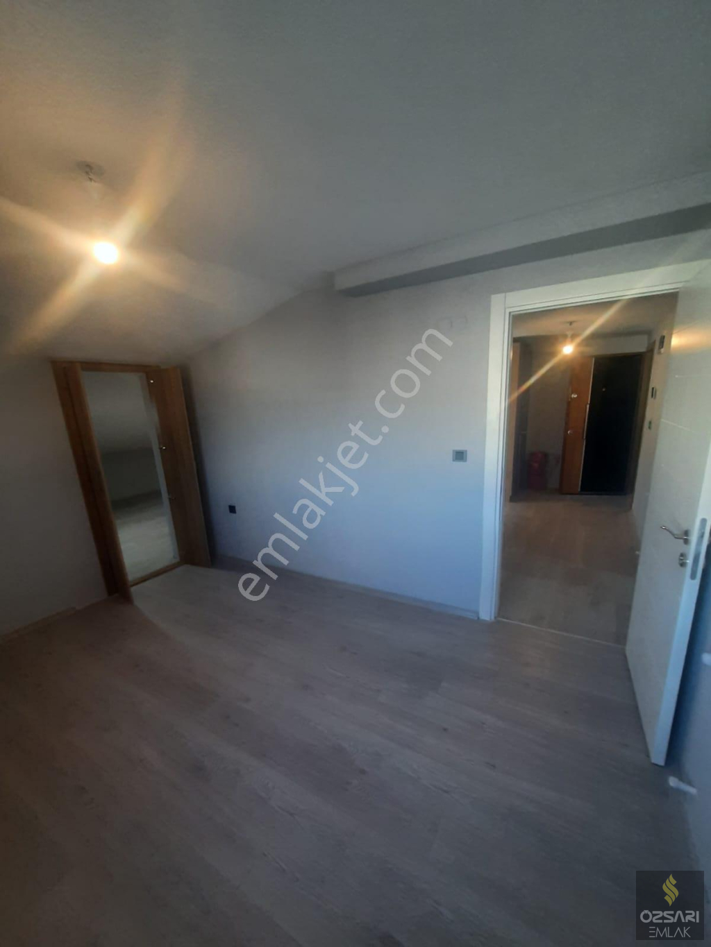 Bornova İnönü mah. 2+1 yeni yapılı kiralık Daire
