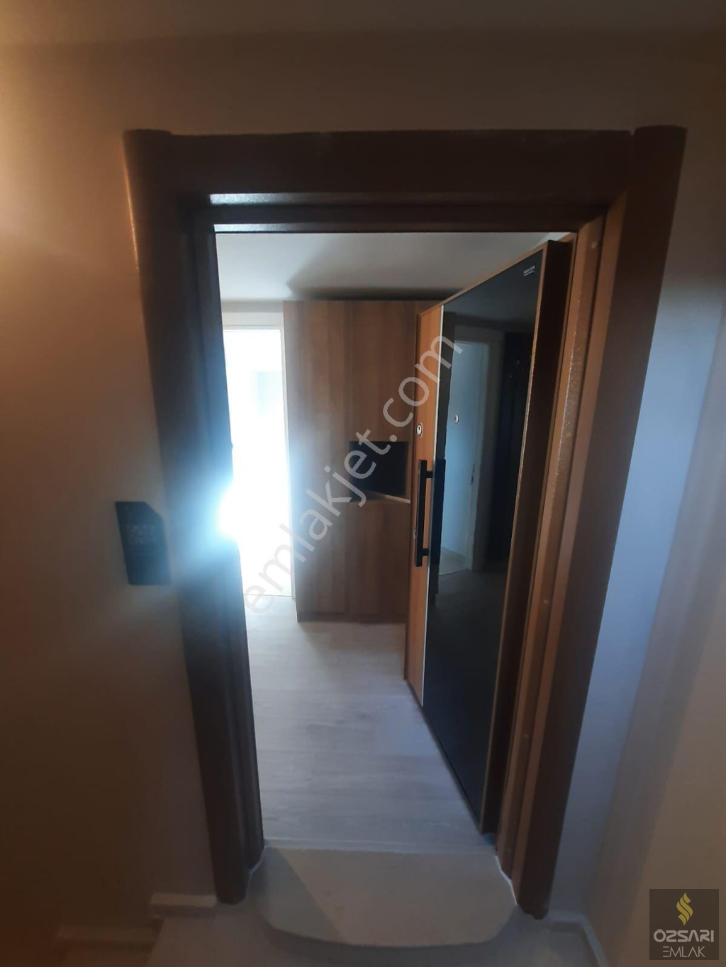 Bornova İnönü mah. 2+1 yeni yapılı kiralık Daire