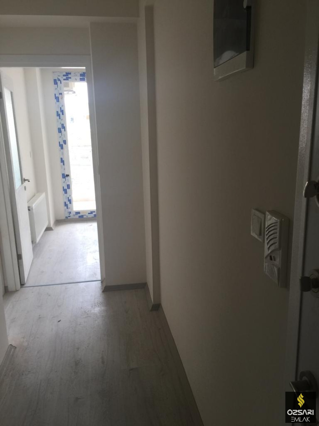 Bayraklı Çay mahallesinde 2+1 Satılık Daire