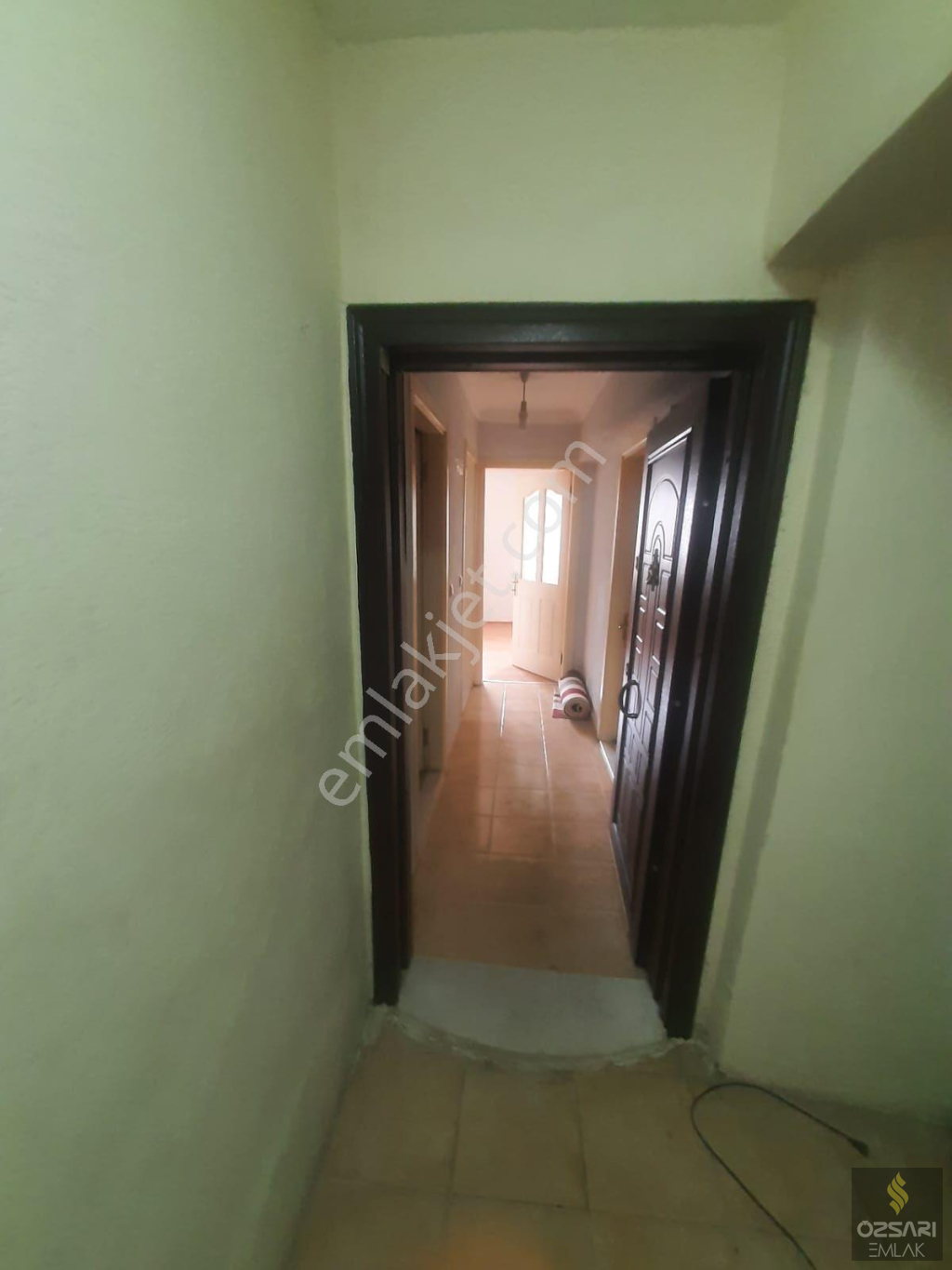 Bornova Atatürk mah. 1+1 kiralık Daire