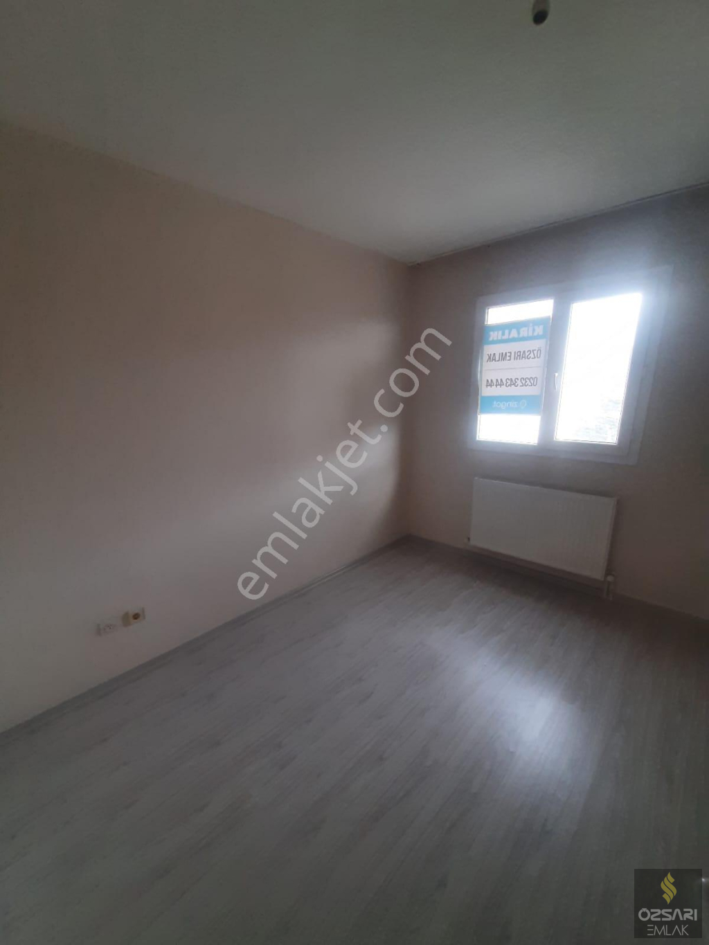 Bornova Evka4 2+1 kapalı Mutfak kiralık Daire