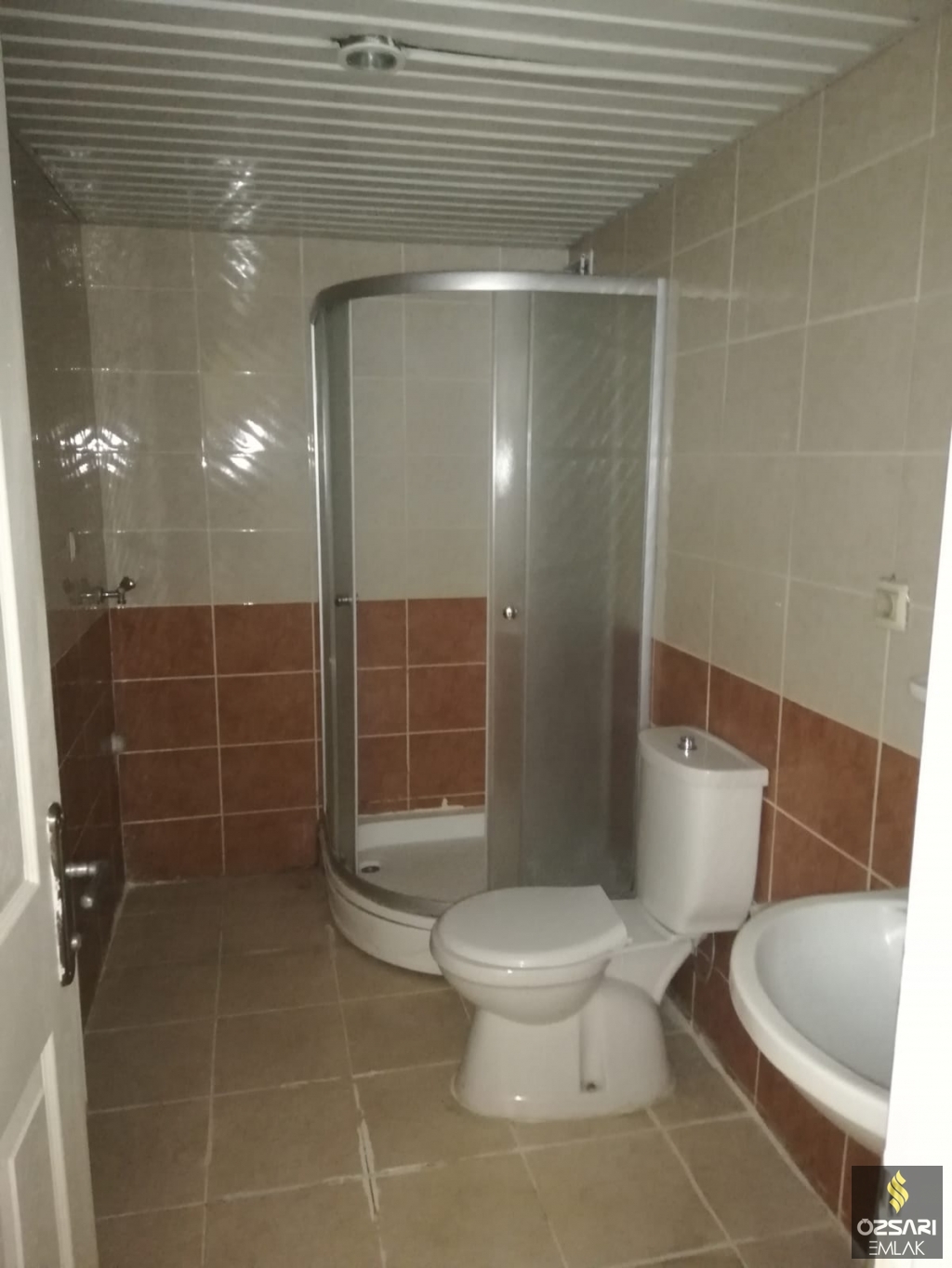 Aliağa\\\'da 2+1 Doğalgazlı Satılık Daire