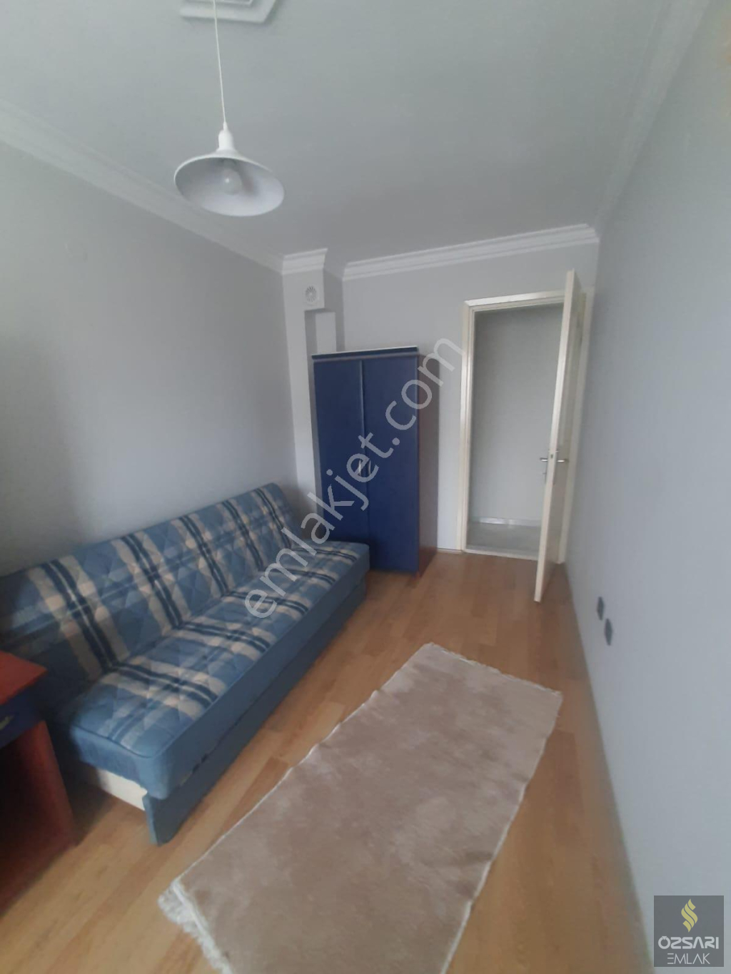Bornova Atatürk mah. Eşyalı, doğalgazlı 2+1 kiralık Daire