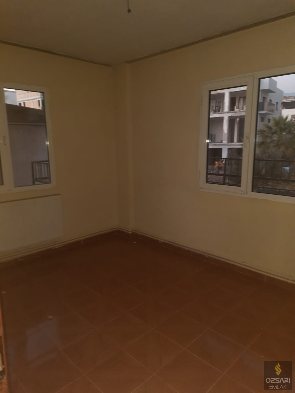 Bornova Atatürk mah. 3+1 doğalgazlı kiralık Daire