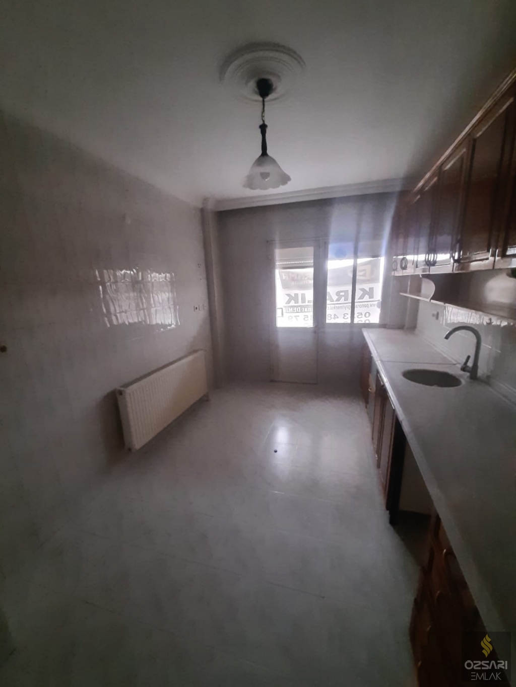 BORNOVA İNÖNÜ MAH. ANACADDE ÜZERİ KİRALIK 2+1