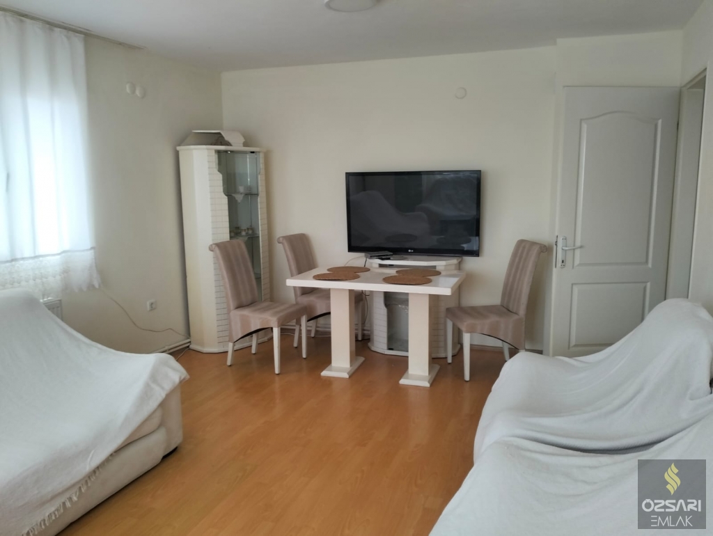 BORNOVA EVKA 4 3+1 DENİZ MANZARALI FULL EŞYALI KİRALIK DAİRE