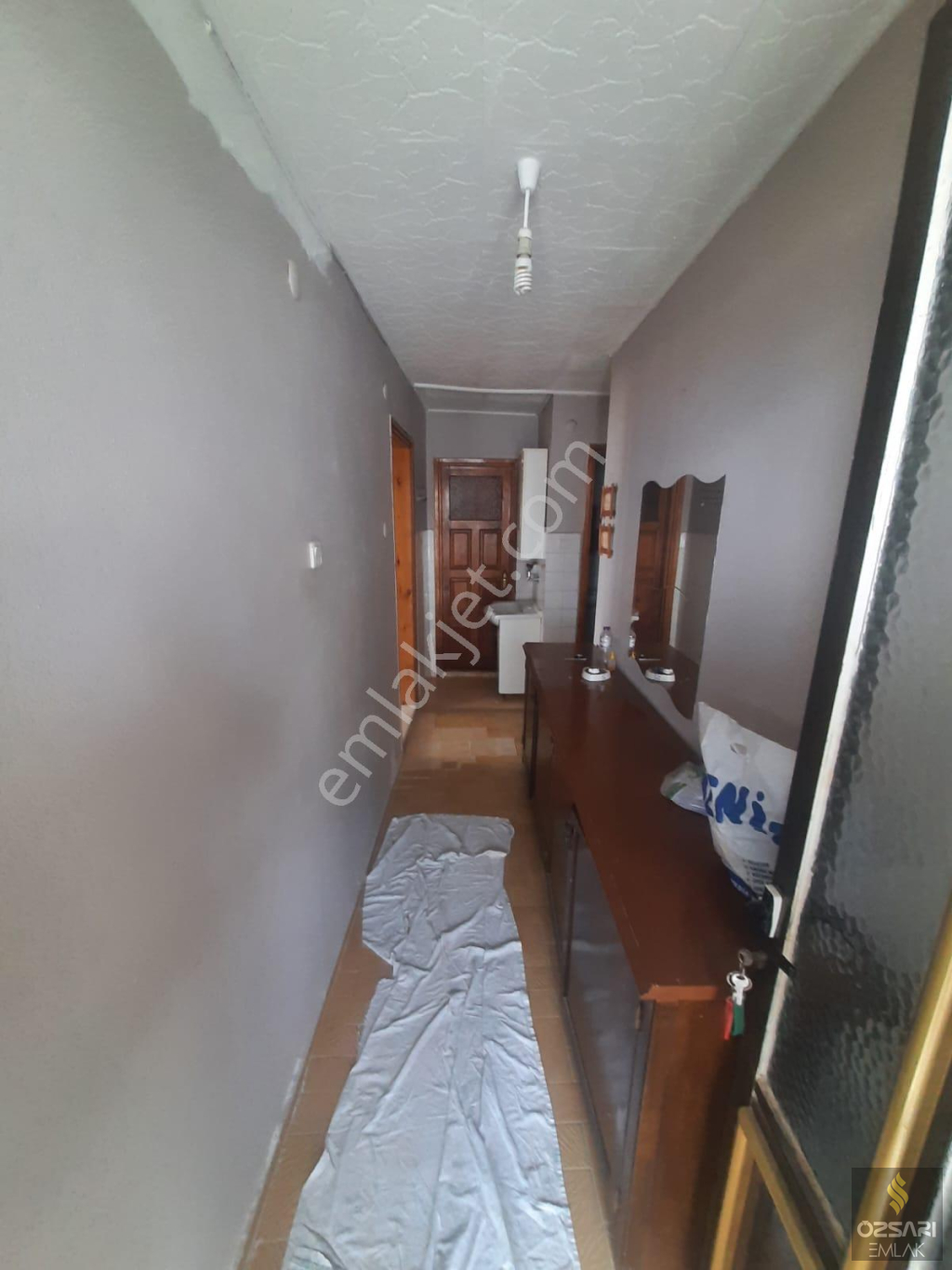 Bornova Atatürk mah. Eşyalı, doğalgazlı 3+1 kiralık Daire
