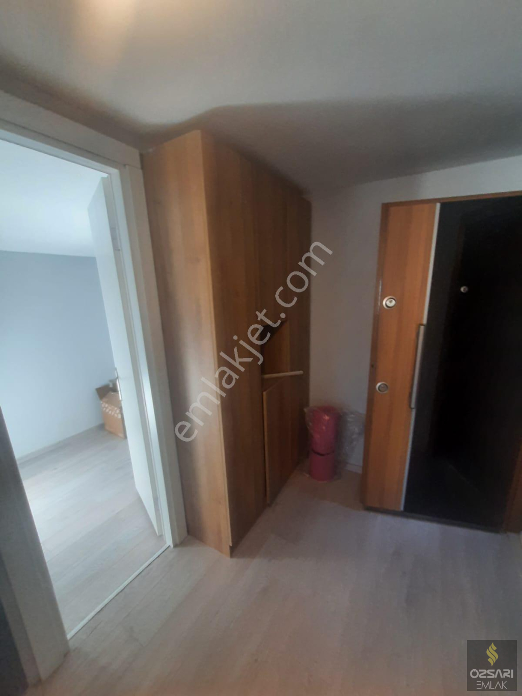 Bornova İnönü mah. 2+1 yeni yapılı kiralık Daire