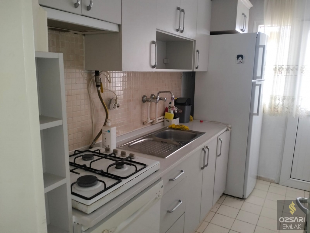 BORNOVA EVKA 4 3+1 DENİZ MANZARALI FULL EŞYALI KİRALIK DAİRE