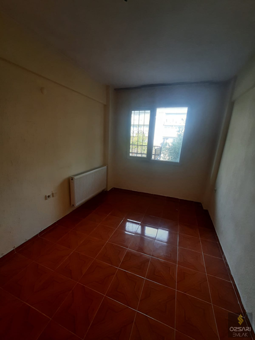 Bornova Atatürk mah. 3+1 doğalgazlı kiralık Daire