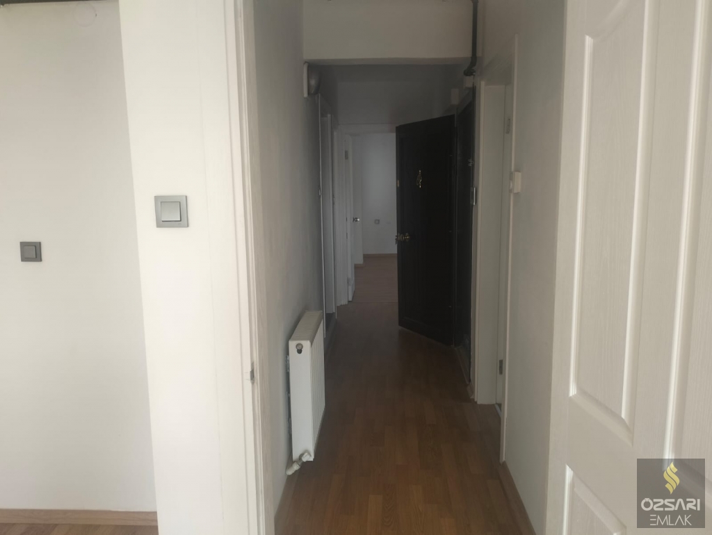 BORNOVA İNÖNÜ MAHALLESİNDE FULL YAPILI GÜNEY CEPHE KİRALIK DAİRE