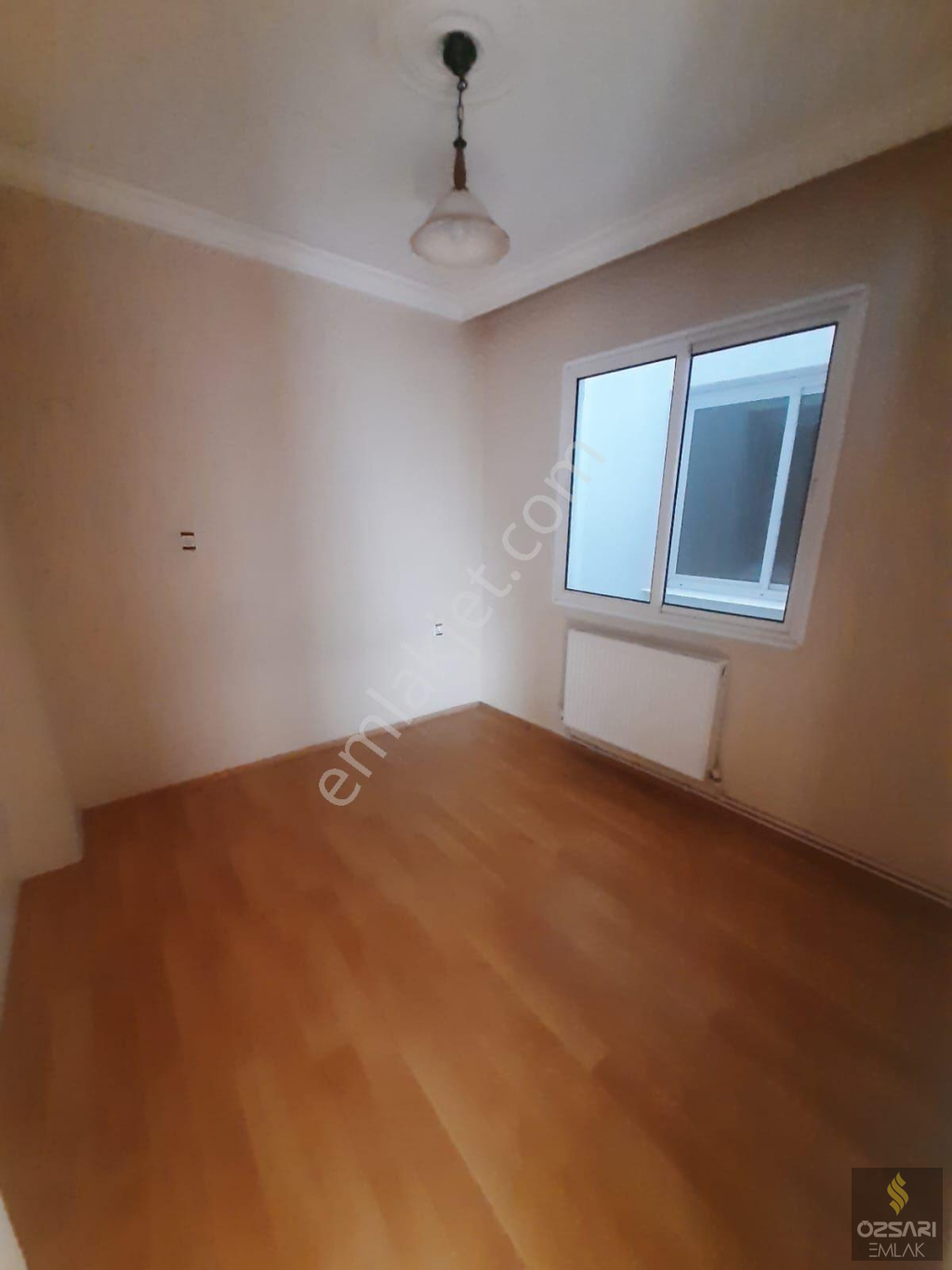 Bornova İnönü mah. 3+1 doğalgazlı kiralık Daire