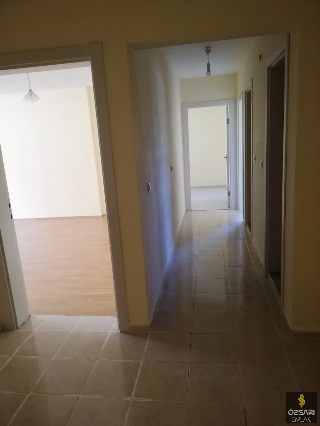 Aliağa\\\'da 2+1 Doğalgazlı Satılık Daire