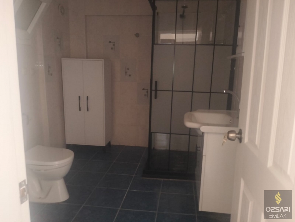 BORNOVA İNÖNÜ MAHALLESİNDE FULL YAPILI GÜNEY CEPHE KİRALIK DAİRE