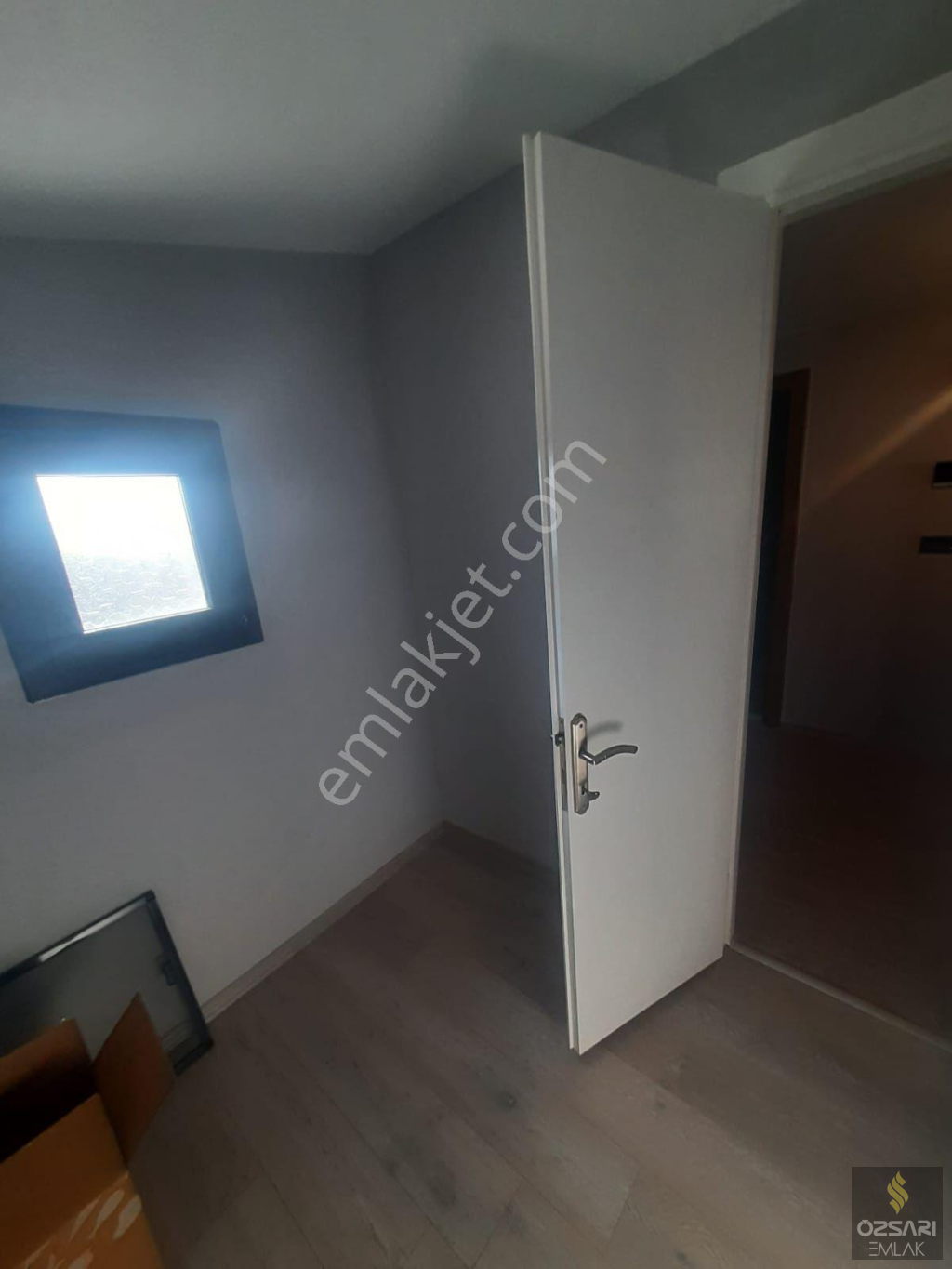 Bornova İnönü mah. 2+1 yeni yapılı kiralık Daire