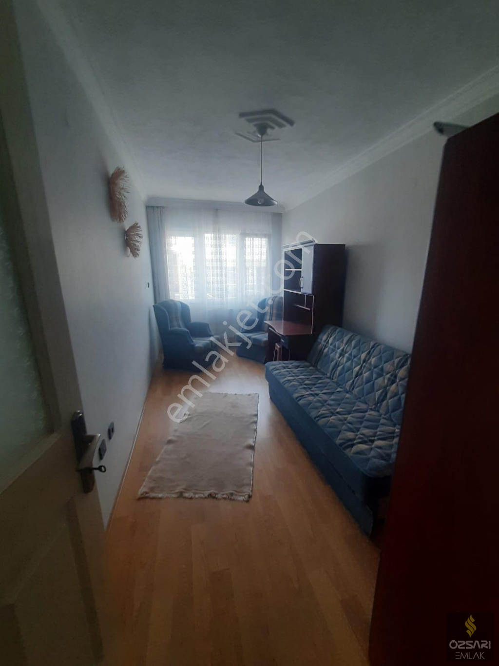 Bornova Atatürk mah. Eşyalı, doğalgazlı 2+1 kiralık Daire