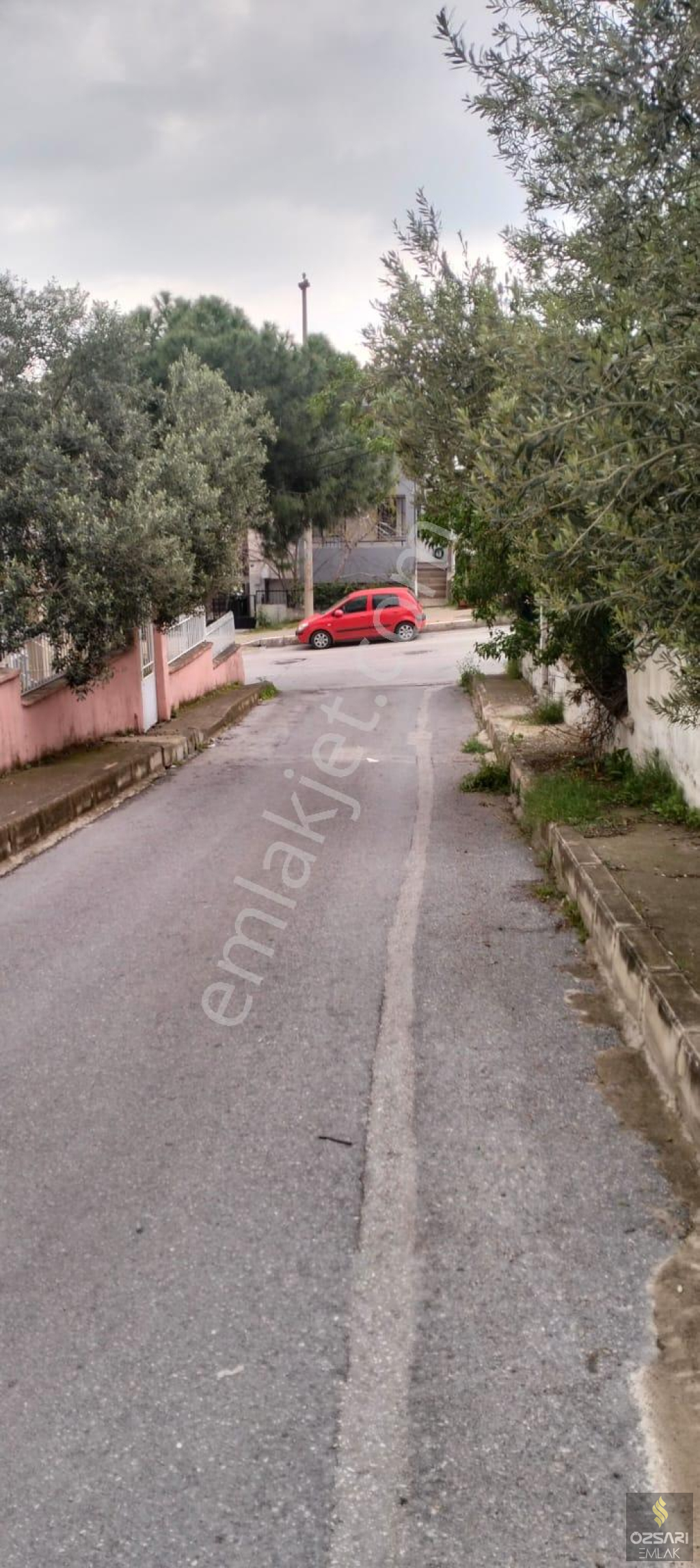 Bornova Atatürk mah. 3+1 kiralık Daire