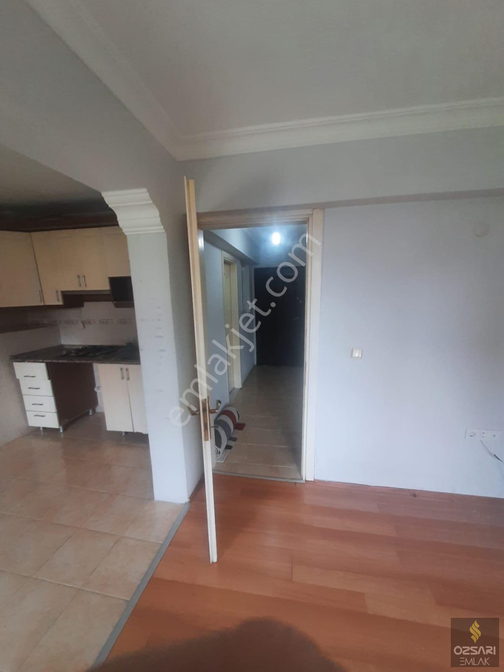 Bornova Atatürk mah. 1+1 kiralık Daire