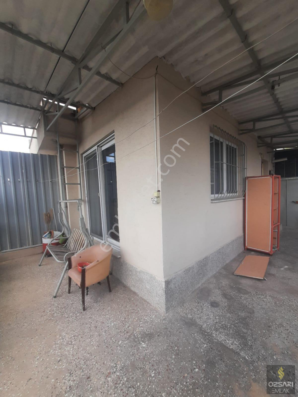 Bornova Atatürk mah. Eşyalı, doğalgazlı 3+1 kiralık Daire