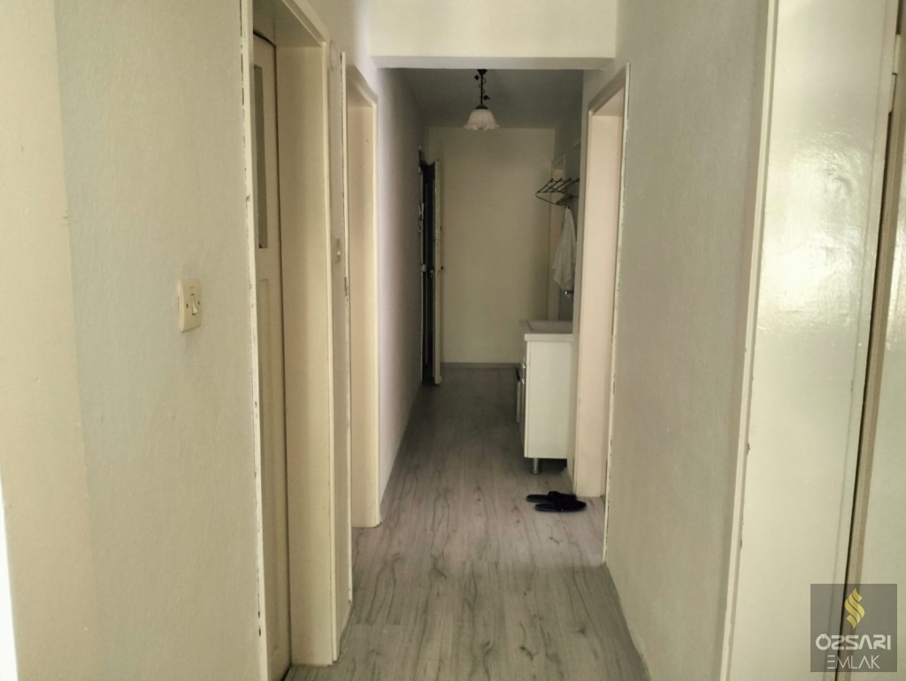 BORNOVA İNÖNÜ MAHALLESİNDE 2+1 EŞYALI DAİRE