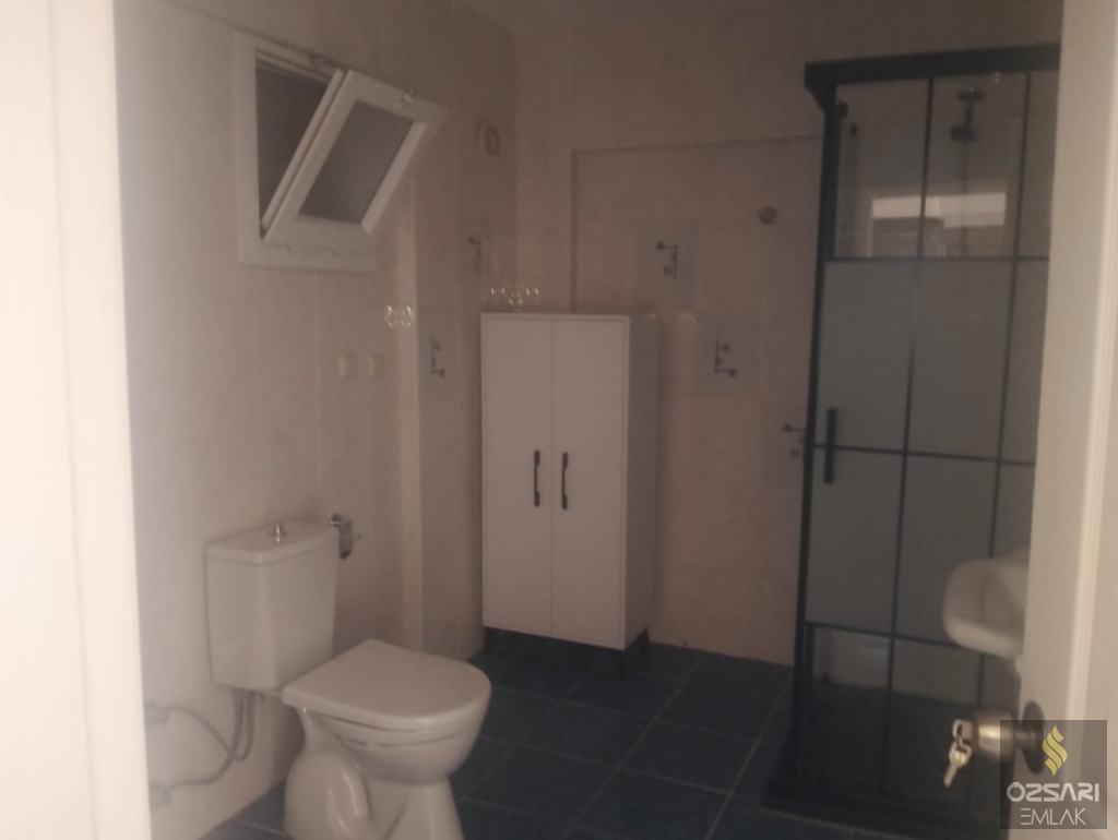 BORNOVA İNÖNÜ MAHALLESİNDE FULL YAPILI GÜNEY CEPHE KİRALIK DAİRE