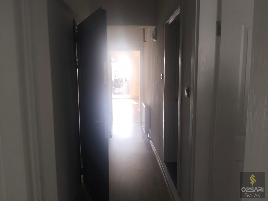 BORNOVA İNÖNÜ MAHALLESİNDE FULL YAPILI GÜNEY CEPHE KİRALIK DAİRE