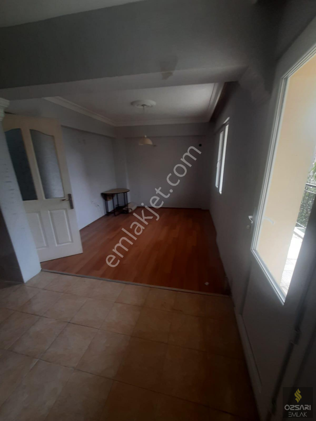 Bornova Atatürk mah. 1+1 kiralık Daire