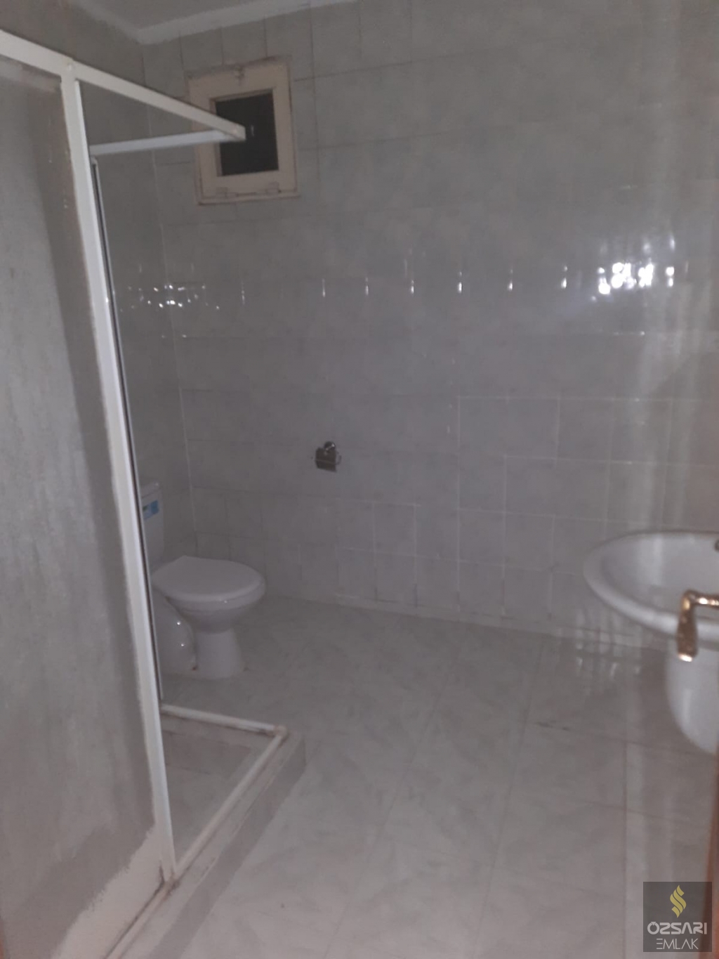 BORNOVA İNÖNÜ MAH. ANACADDE ÜZERİ KİRALIK 2+1