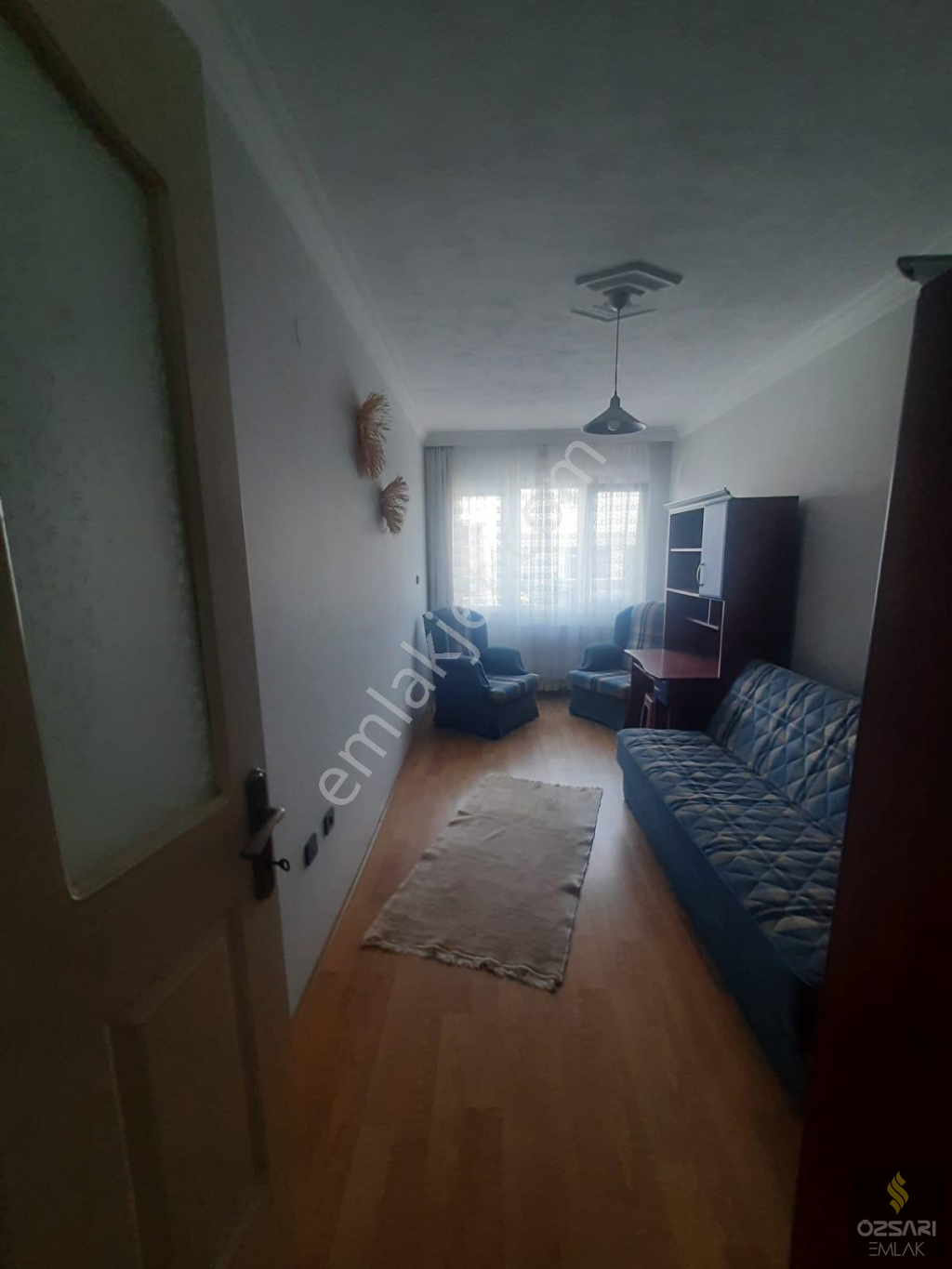 Bornova Atatürk mah. Eşyalı, doğalgazlı 2+1 kiralık Daire