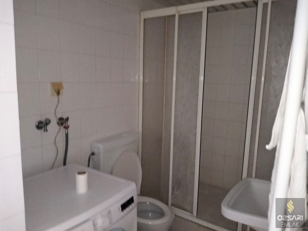 BORNOVA EVKA 4 3+1 DENİZ MANZARALI FULL EŞYALI KİRALIK DAİRE