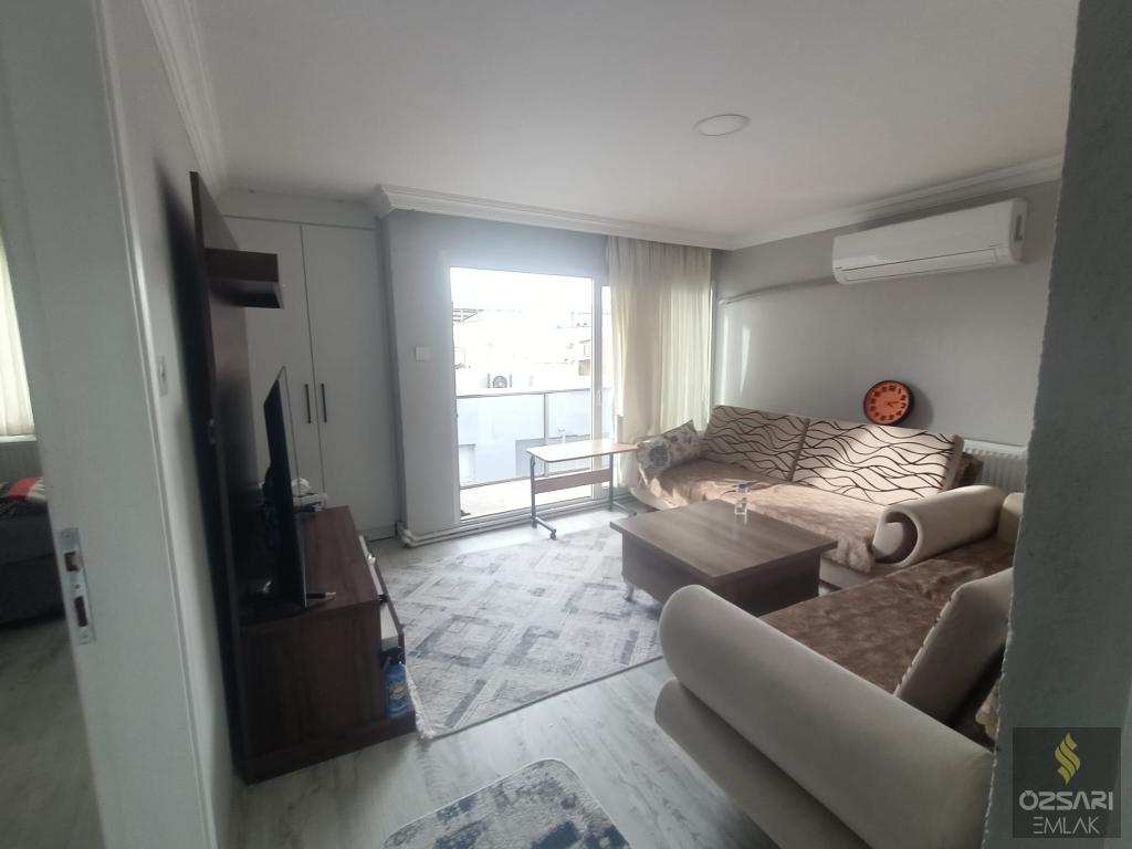 BORNOVA ÇAMDİBİ YILDIRIM BEYAZITTA SATILIK FERAH YAPILI 2+1 SATILIK KUPON DAİRE