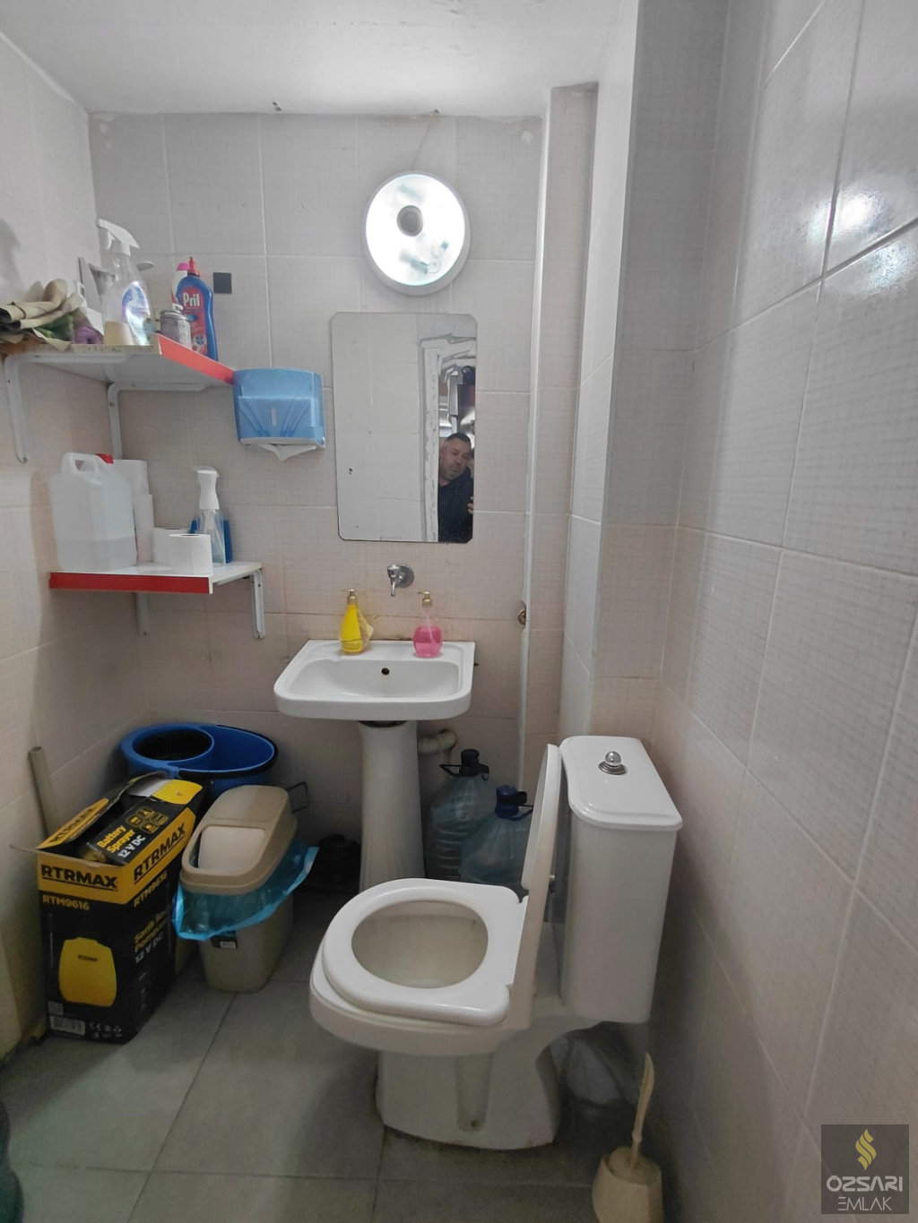 MANAVKUYU ÇAMKIRAN ORTAOKULU KARŞISI SATILIK KUPON DÜKKAN