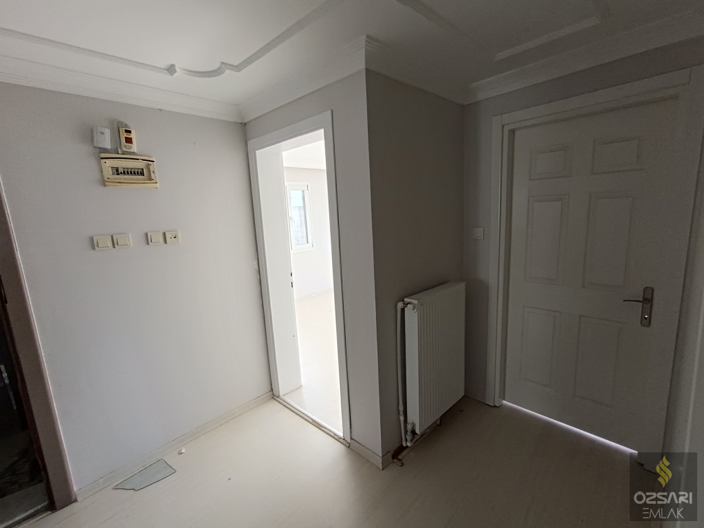 BORNOVA İNÖNÜ MAHALLESİNDE FULL YAPILI FULL DENİZ MANZARALI KİRALIK DAİRE