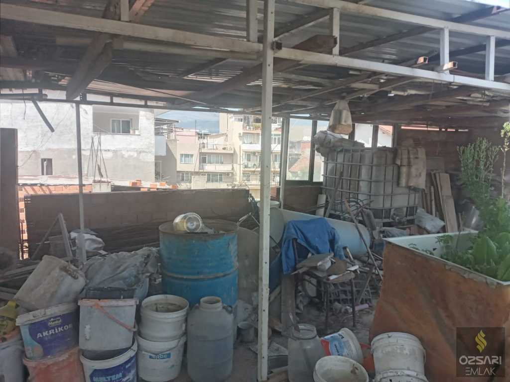 ALTINDAĞDA RESMİ İKİ KAT İMARLI SATILIK BİNA