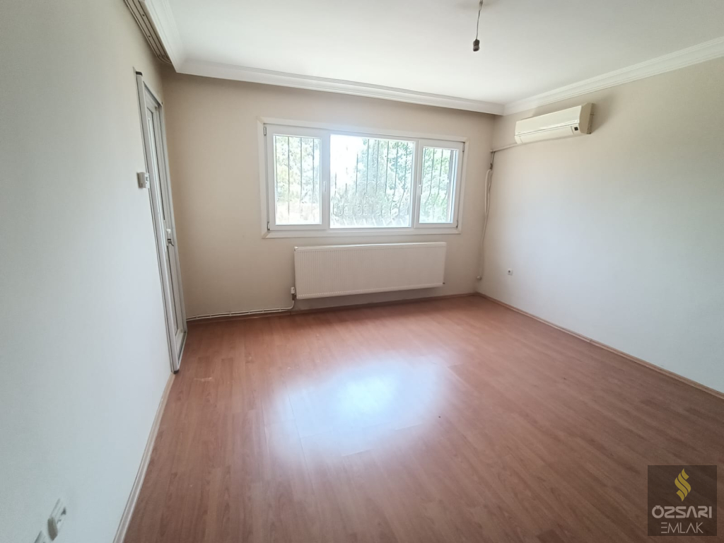 BORNOVA EVKA4 2+1 KAPALI MUTFAK YAPILI SATILIK DAİRE