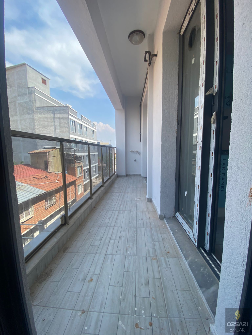 BAYRAKLI ŞEHİR HASTANESİNE YAKIN 2+1 YENİ SATILIK DAİRE