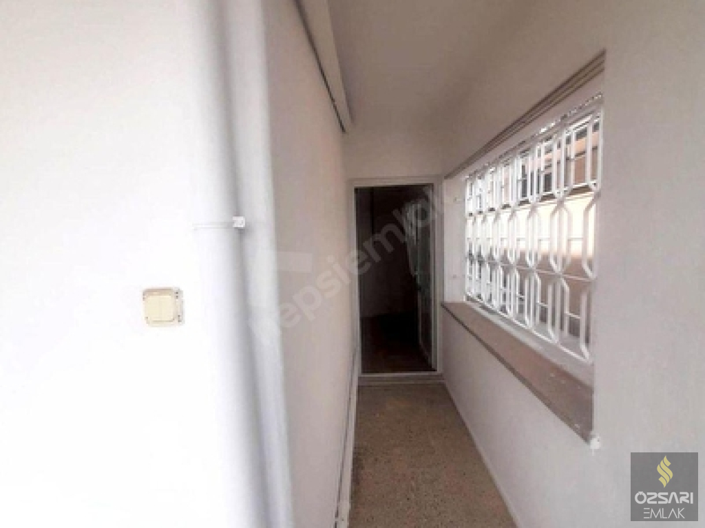 Bornova Atatürk Mah. 3+1 Manzaralı Kiralık Daire