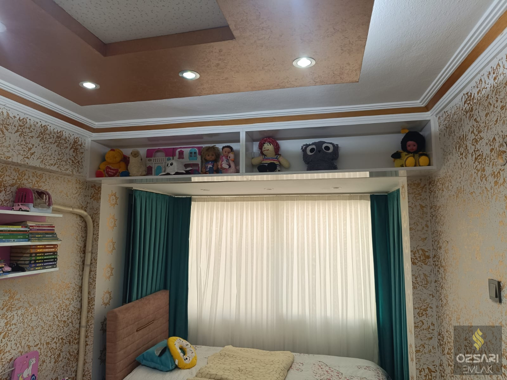 BORNOVA FATİH SULTAN MEHMET CADDESİNDE FULL YAPILI SATILIK DAİRE
