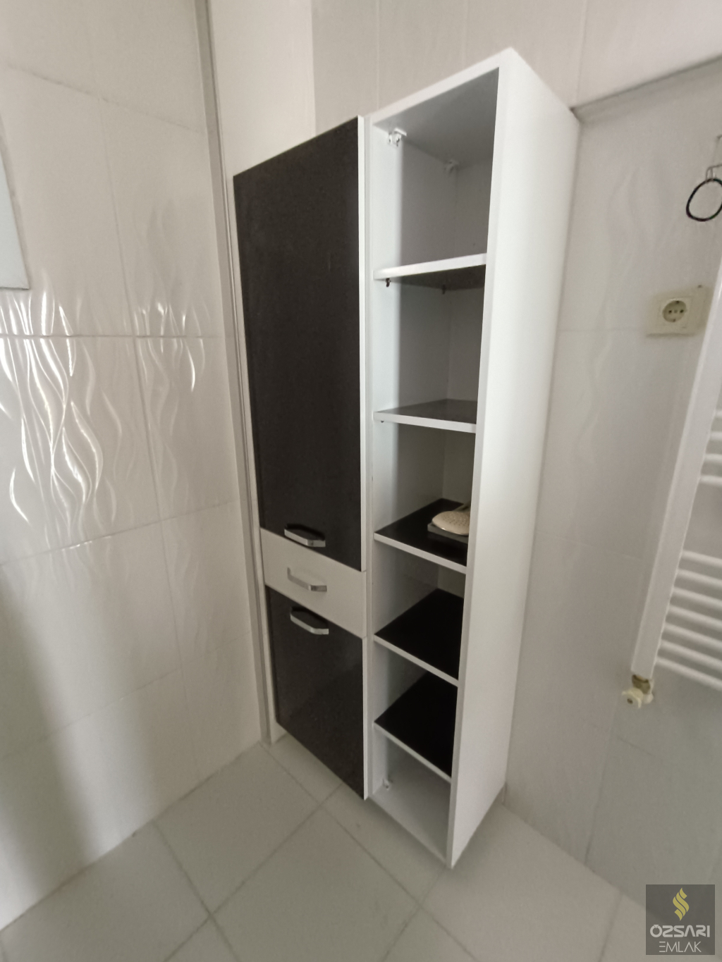 BORNOVA İNÖNÜ MAHALLESİNDE FULL YAPILI FULL DENİZ MANZARALI KİRALIK DAİRE