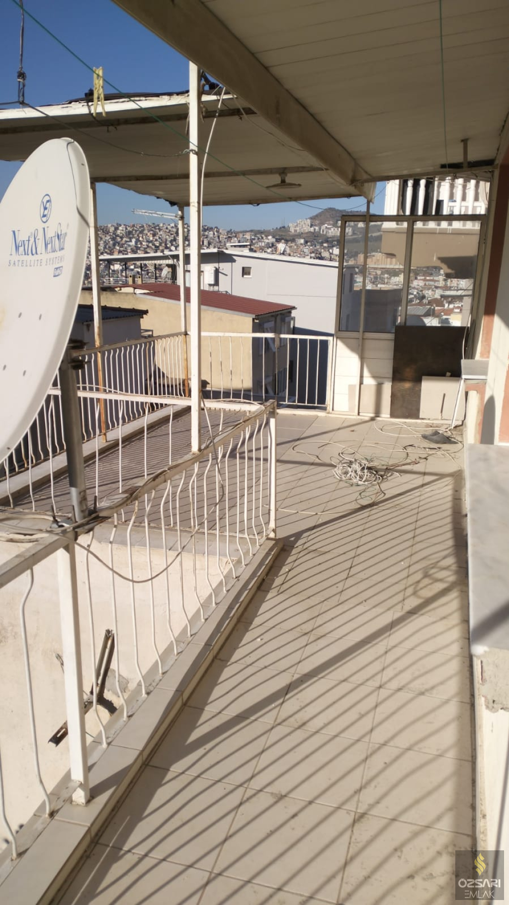 BORNOVA ATATÜRK MAH. 3+1 KİRALIK DAİRE