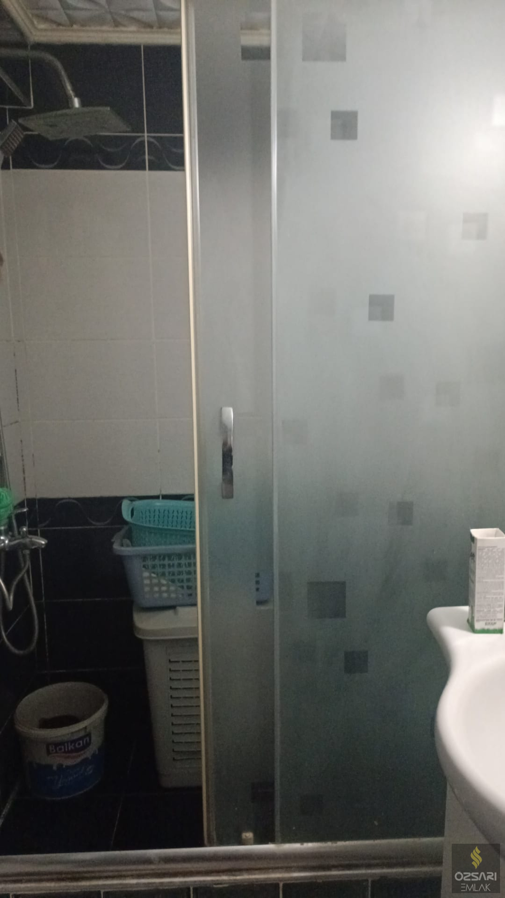 Bayraklı Osmangazi mah. Anacadde üstü 3+1 satılık Daire