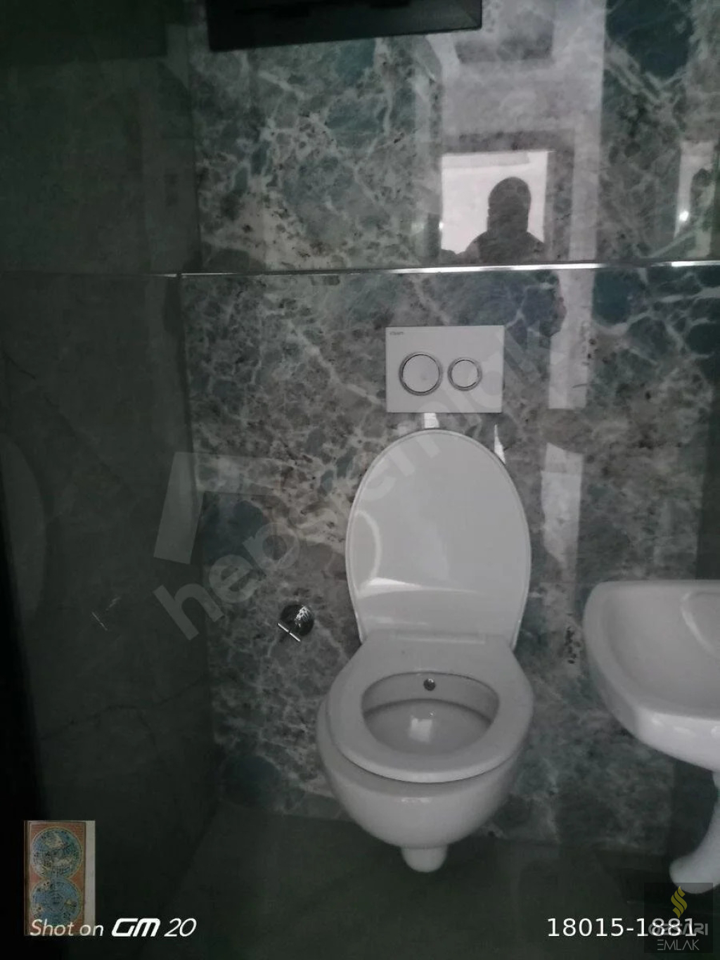 BORNOVA İNÖNÜ MAHALLESİNDE 4 KATLI SATILIK FIRSAT BİNA