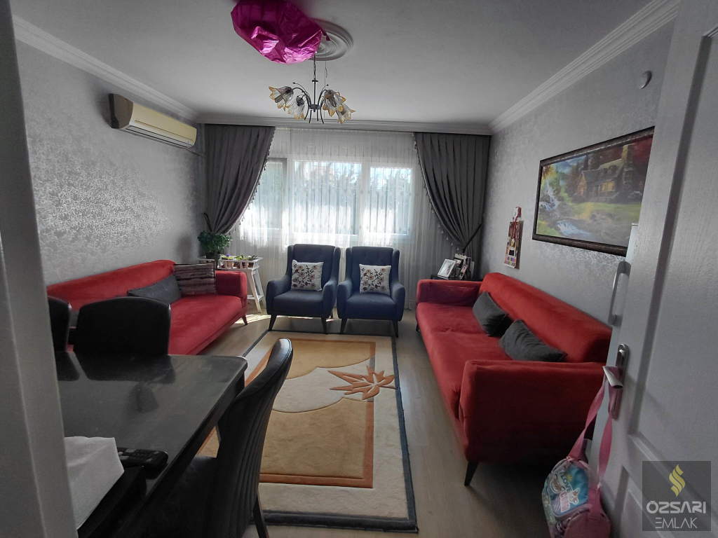 BORNOVA EVKA4 FULL YAPILI GÜNEYCEPHE 2+1 SATILIK DAİRE