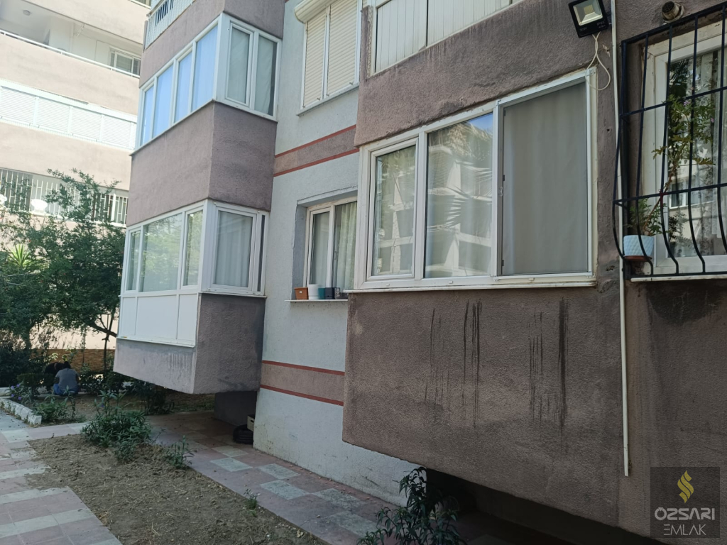 BORNOVA FATİH SULTAN MEHMET CADDESİNDE FULL YAPILI SATILIK DAİRE