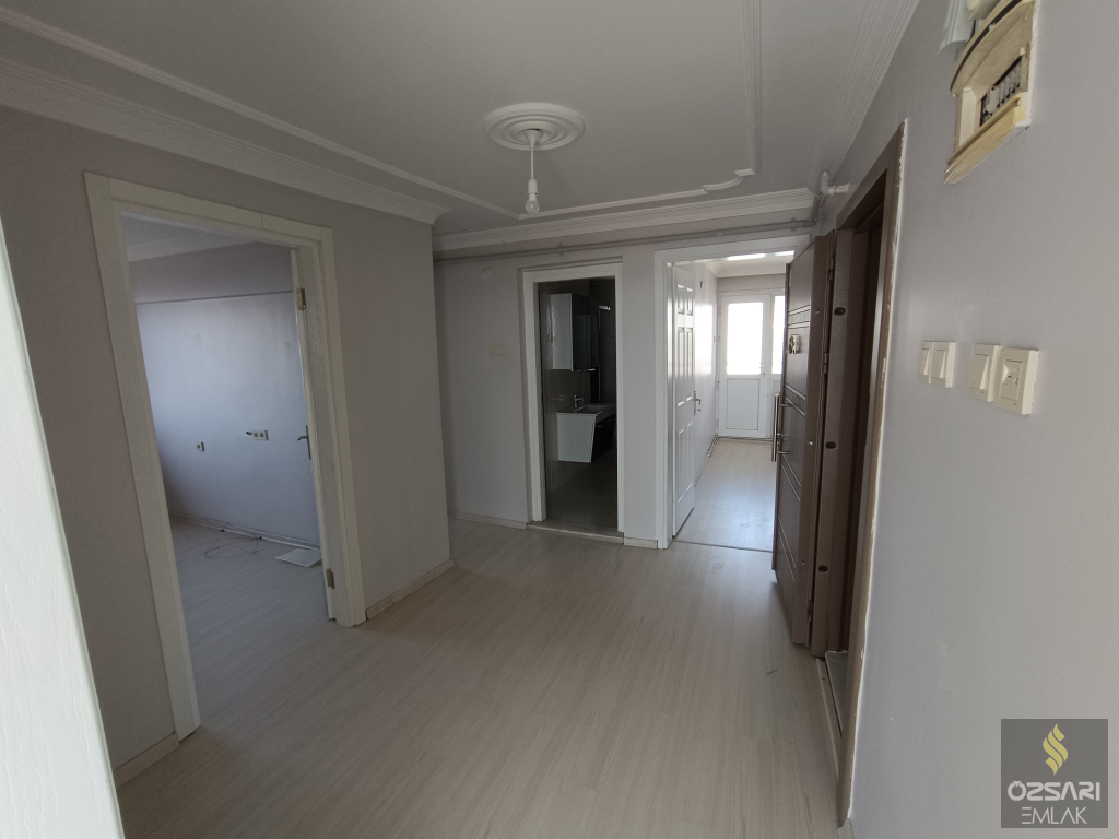 BORNOVA İNÖNÜ MAHALLESİNDE FULL YAPILI FULL DENİZ MANZARALI KİRALIK DAİRE
