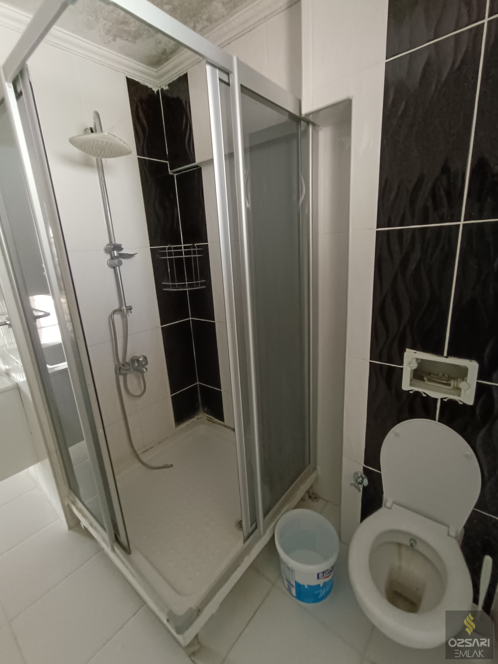 BORNOVA İNÖNÜ MAHALLESİNDE FULL YAPILI FULL DENİZ MANZARALI KİRALIK DAİRE