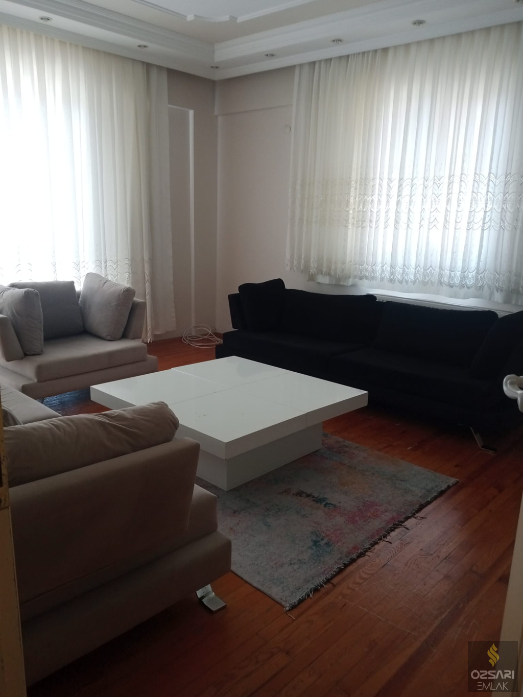 Bornova Atatürk mah. Eşyalı 2+1 kiralık Daire