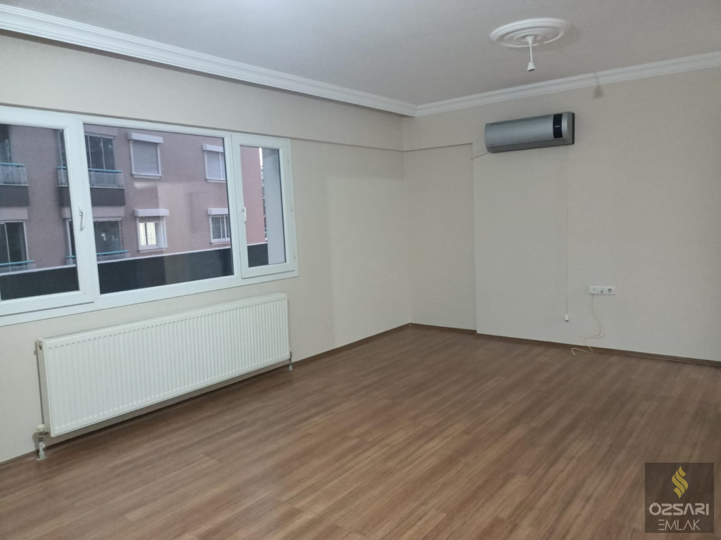 Bayraklı Adalet mah. 3+1 yapılı doğalgazlı kiralık Daire