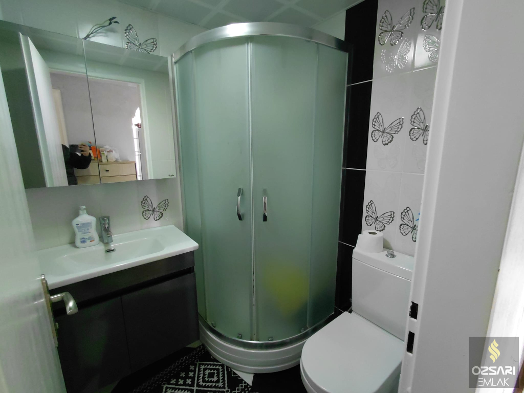 BORNOVA EVKA4 FULL YAPILI GÜNEYCEPHE 2+1 SATILIK DAİRE