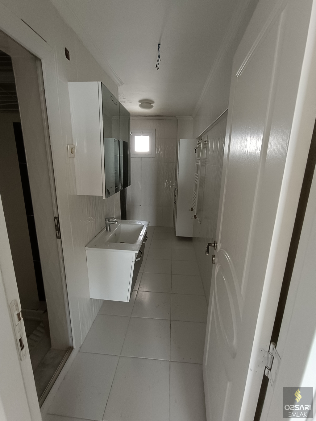 BORNOVA İNÖNÜ MAHALLESİNDE FULL YAPILI FULL DENİZ MANZARALI KİRALIK DAİRE